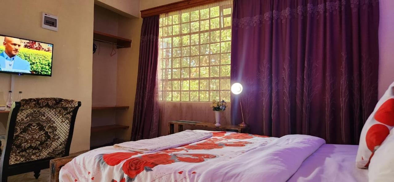 Sparkles Resort Meru Екстериор снимка